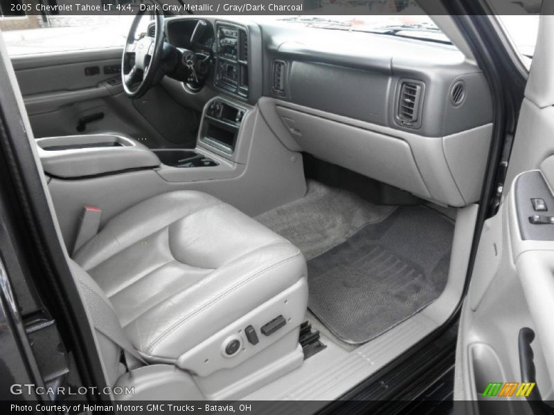 Dark Gray Metallic / Gray/Dark Charcoal 2005 Chevrolet Tahoe LT 4x4