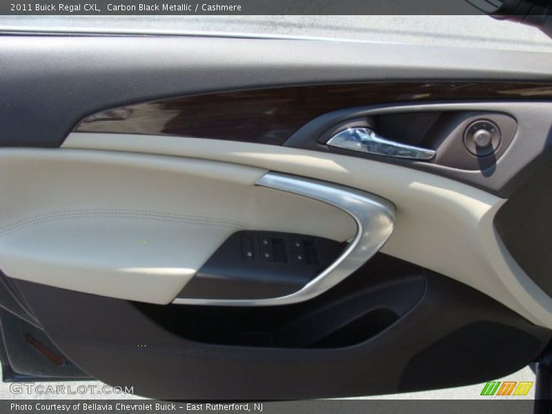 Carbon Black Metallic / Cashmere 2011 Buick Regal CXL