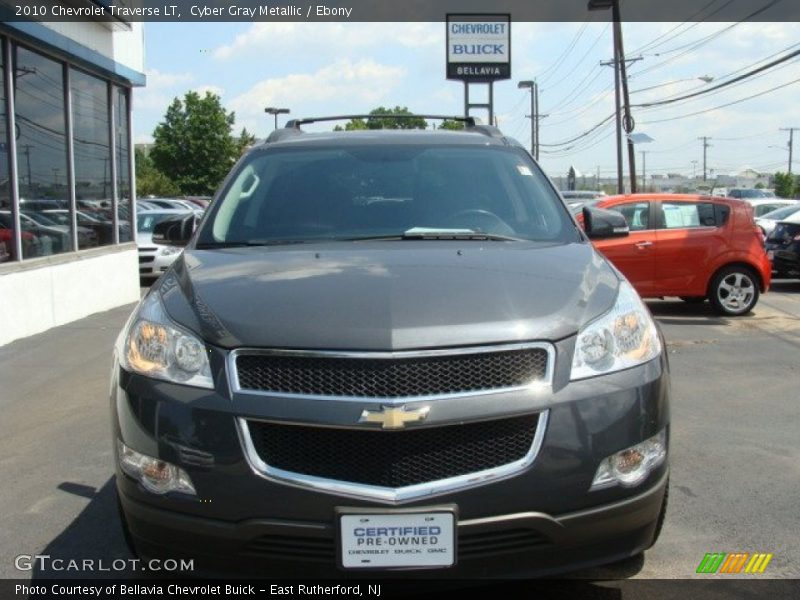 Cyber Gray Metallic / Ebony 2010 Chevrolet Traverse LT