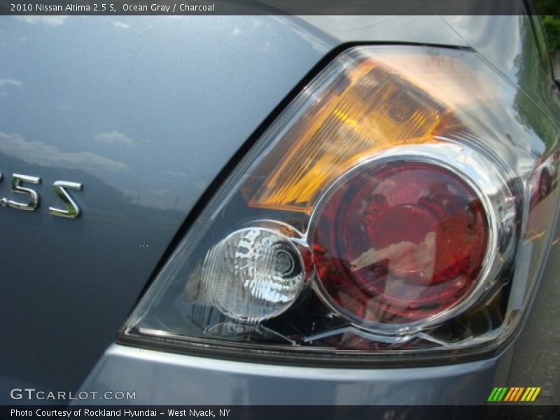 Ocean Gray / Charcoal 2010 Nissan Altima 2.5 S