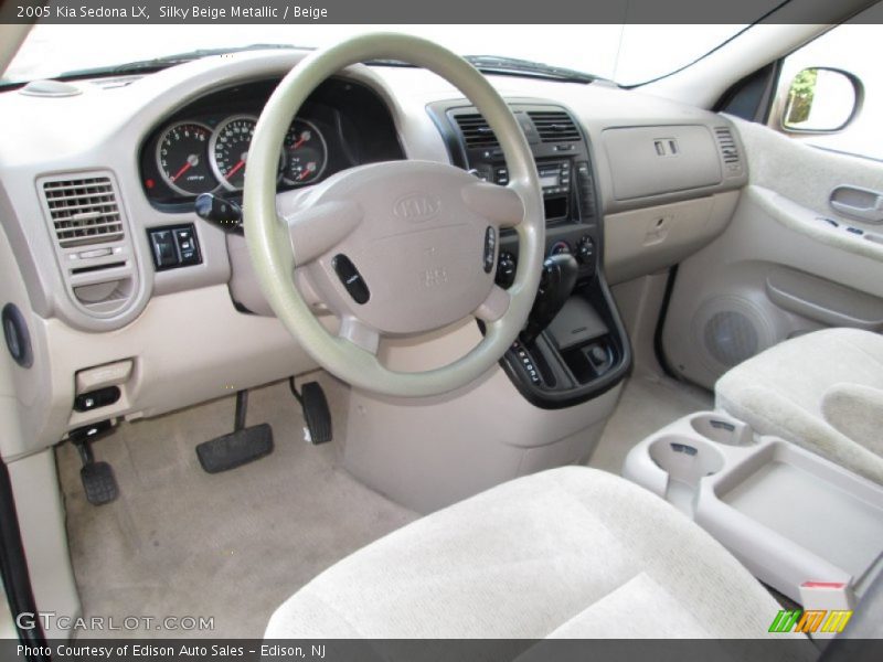 Beige Interior - 2005 Sedona LX 