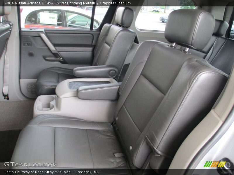 Silver Lightning Metallic / Graphite/Titanium 2004 Nissan Armada LE 4x4