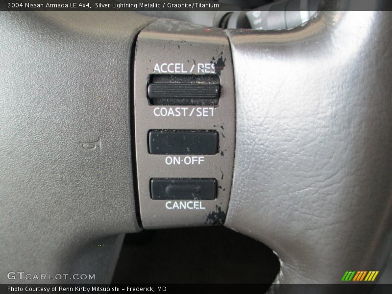 Silver Lightning Metallic / Graphite/Titanium 2004 Nissan Armada LE 4x4