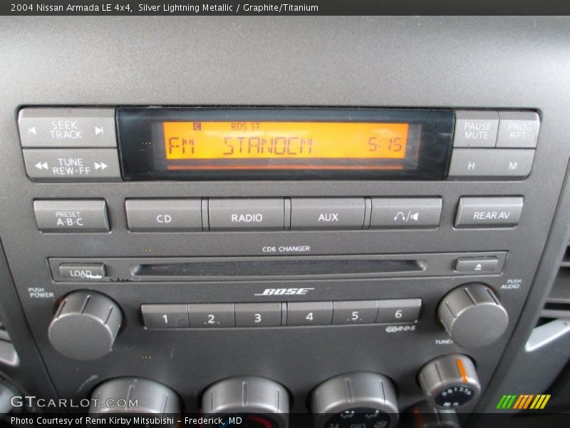 Silver Lightning Metallic / Graphite/Titanium 2004 Nissan Armada LE 4x4