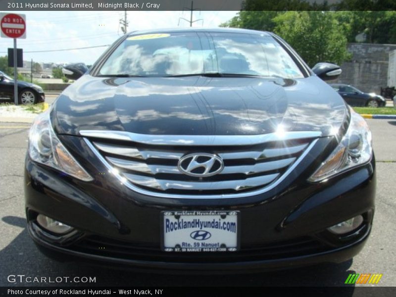 Midnight Black / Gray 2011 Hyundai Sonata Limited