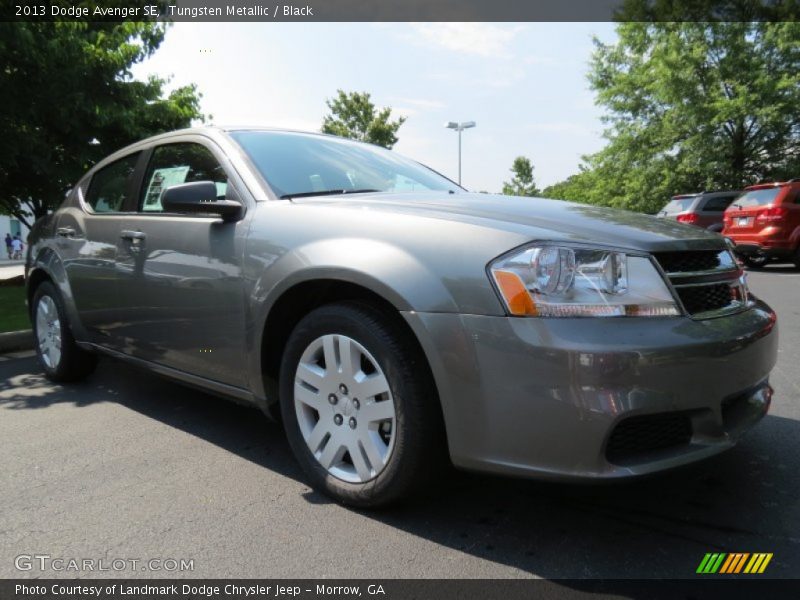 Tungsten Metallic / Black 2013 Dodge Avenger SE