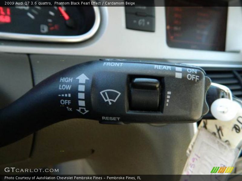 Phantom Black Pearl Effect / Cardamom Beige 2009 Audi Q7 3.6 quattro