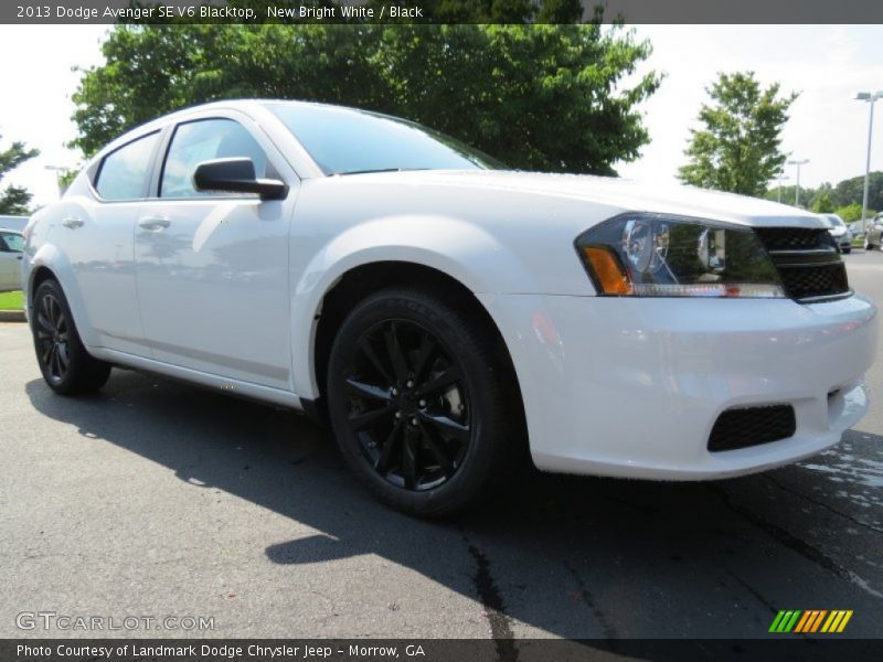 New Bright White / Black 2013 Dodge Avenger SE V6 Blacktop