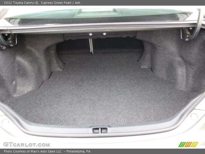 Cypress Green Pearl / Ash 2012 Toyota Camry LE