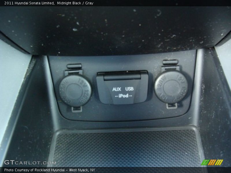 Midnight Black / Gray 2011 Hyundai Sonata Limited