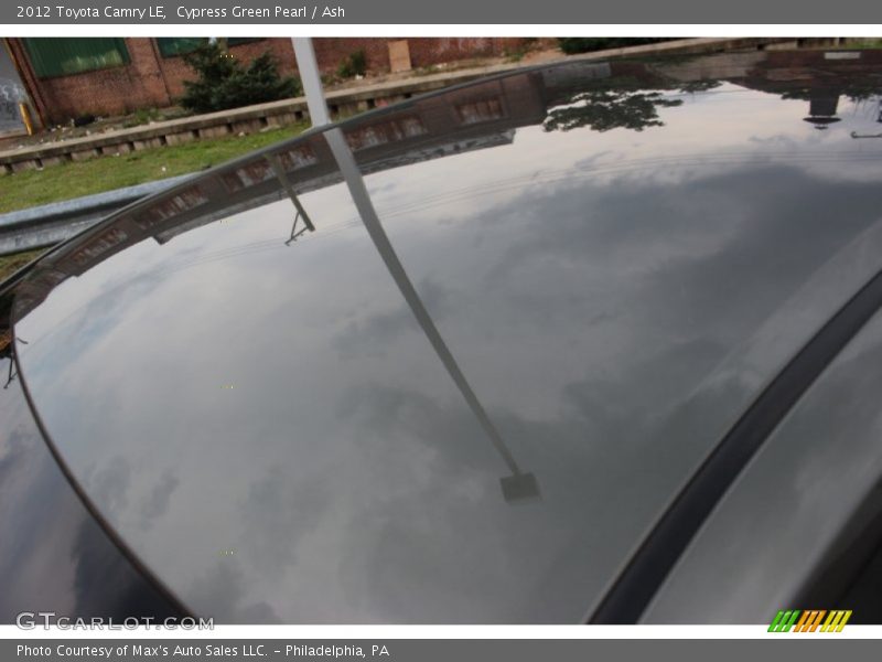 Cypress Green Pearl / Ash 2012 Toyota Camry LE