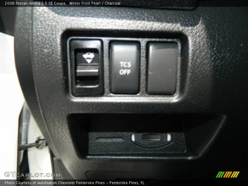 Winter Frost Pearl / Charcoal 2008 Nissan Altima 3.5 SE Coupe