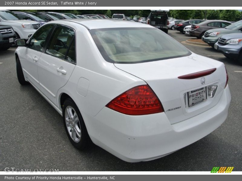 Taffeta White / Ivory 2007 Honda Accord SE Sedan