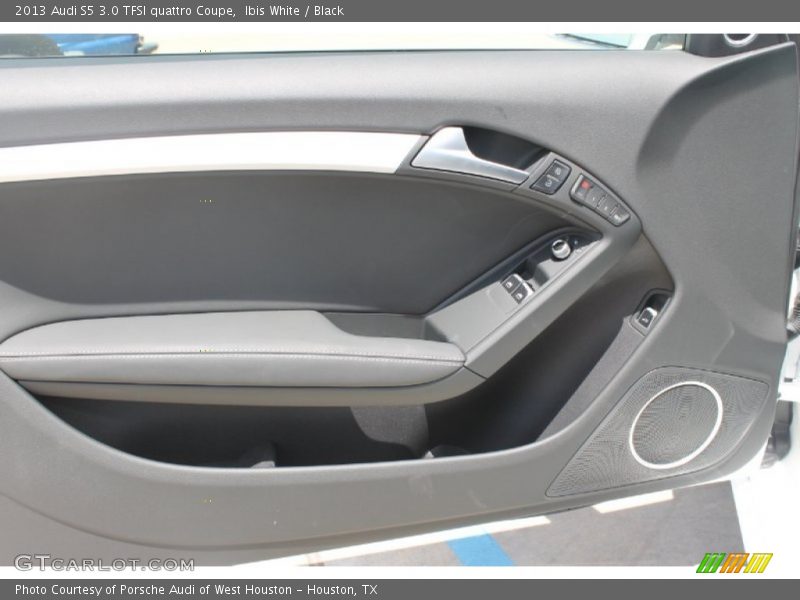 Ibis White / Black 2013 Audi S5 3.0 TFSI quattro Coupe