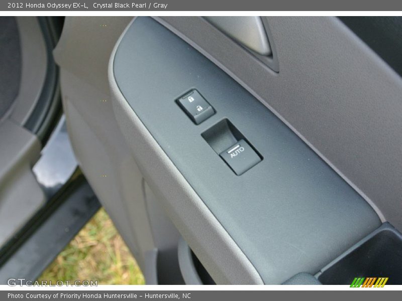 Crystal Black Pearl / Gray 2012 Honda Odyssey EX-L