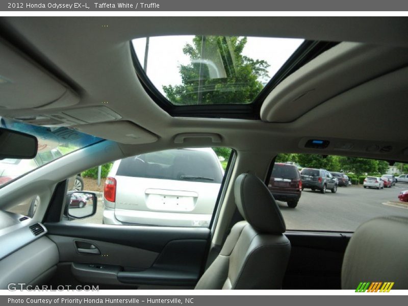 Taffeta White / Truffle 2012 Honda Odyssey EX-L