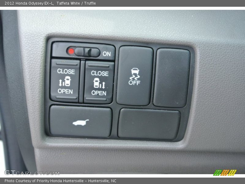 Taffeta White / Truffle 2012 Honda Odyssey EX-L