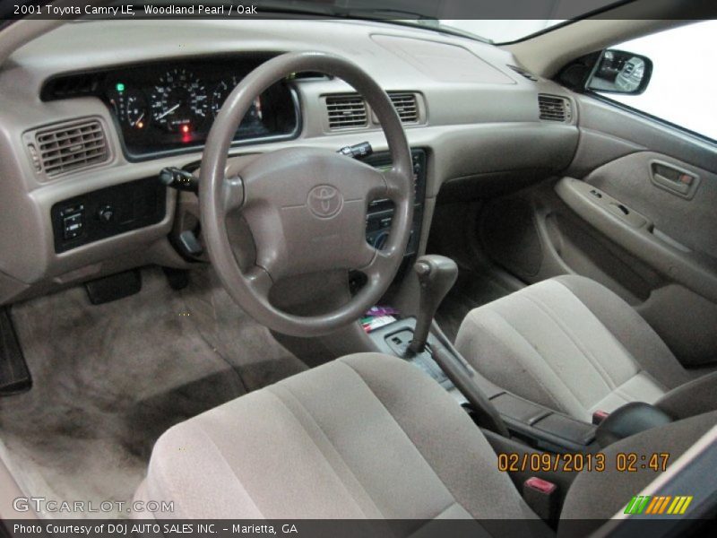 Woodland Pearl / Oak 2001 Toyota Camry LE