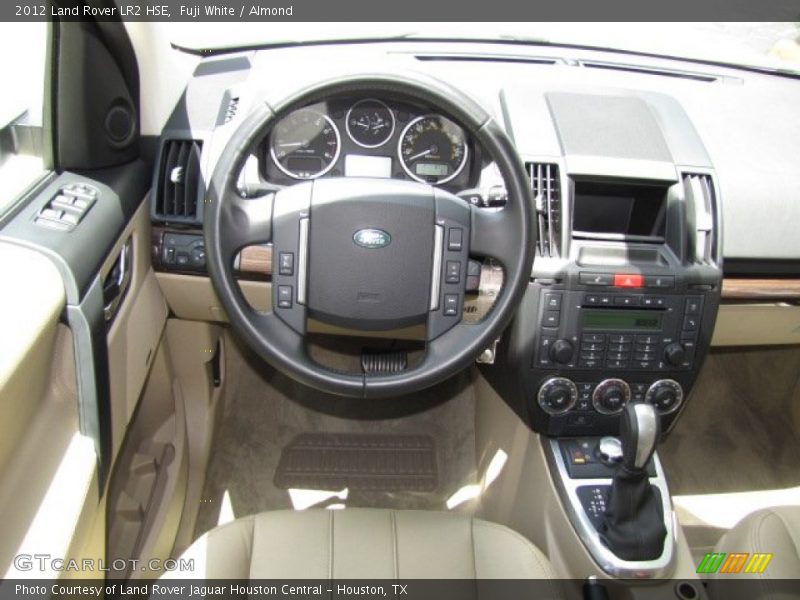 Fuji White / Almond 2012 Land Rover LR2 HSE