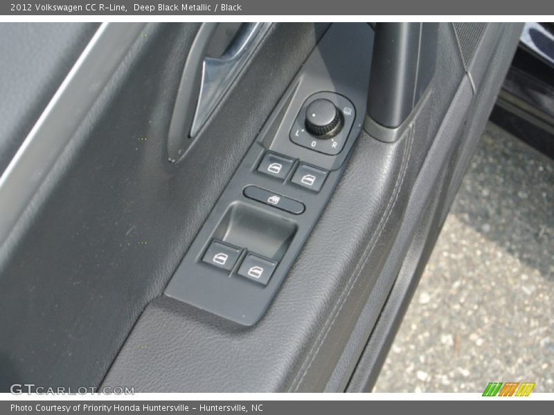 Deep Black Metallic / Black 2012 Volkswagen CC R-Line