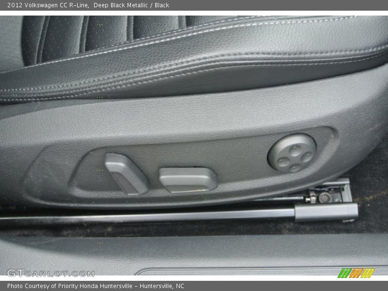 Deep Black Metallic / Black 2012 Volkswagen CC R-Line
