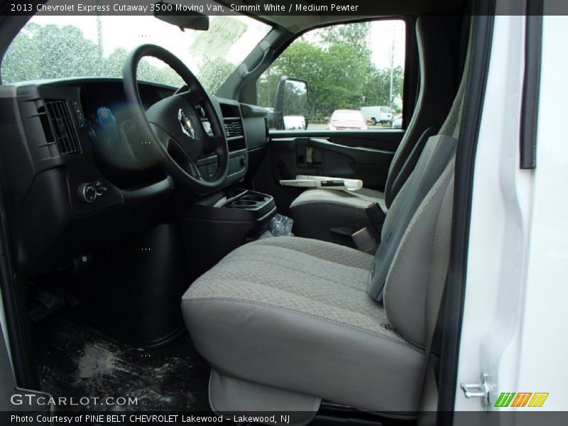  2013 Express Cutaway 3500 Moving Van Medium Pewter Interior