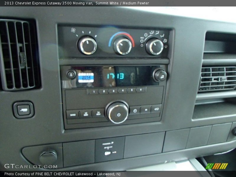 Summit White / Medium Pewter 2013 Chevrolet Express Cutaway 3500 Moving Van