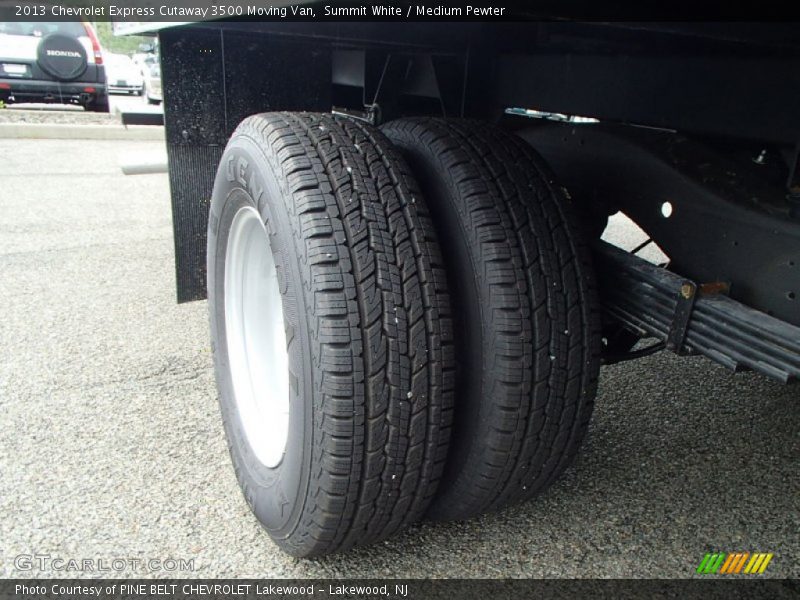 Summit White / Medium Pewter 2013 Chevrolet Express Cutaway 3500 Moving Van