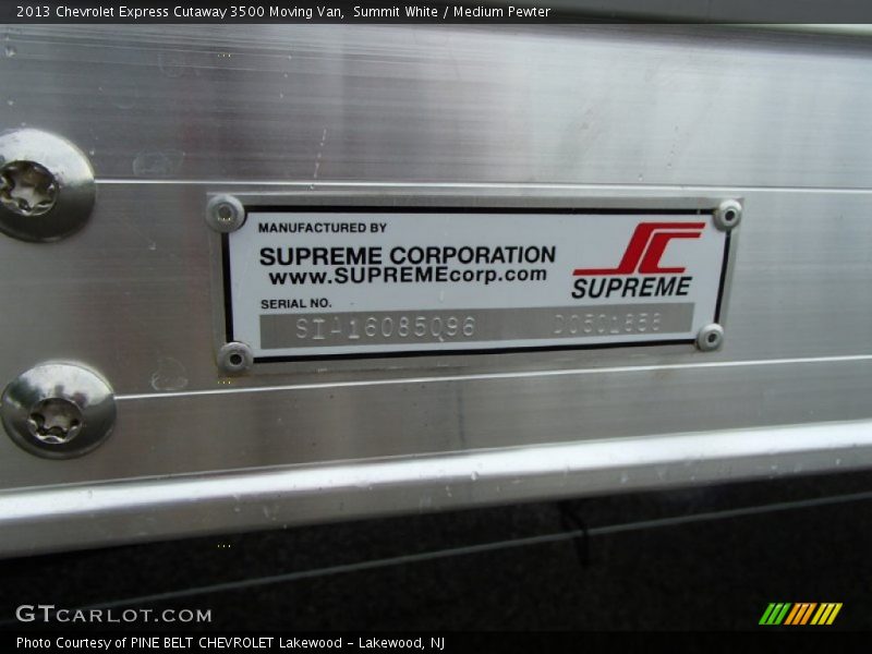 Summit White / Medium Pewter 2013 Chevrolet Express Cutaway 3500 Moving Van