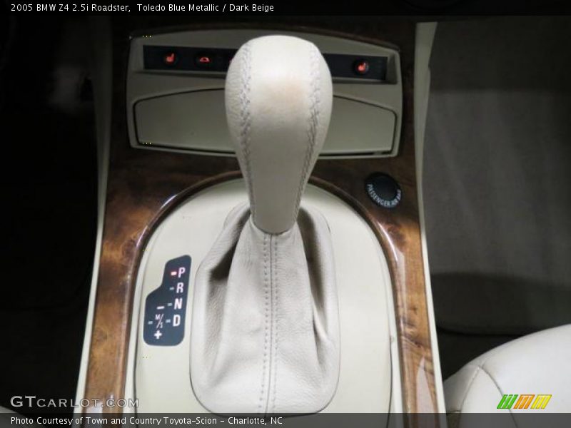  2005 Z4 2.5i Roadster 5 Speed Automatic Shifter