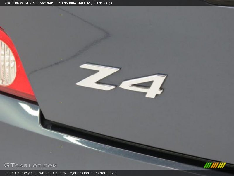 Toledo Blue Metallic / Dark Beige 2005 BMW Z4 2.5i Roadster
