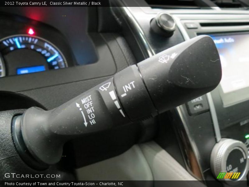 Classic Silver Metallic / Black 2012 Toyota Camry LE