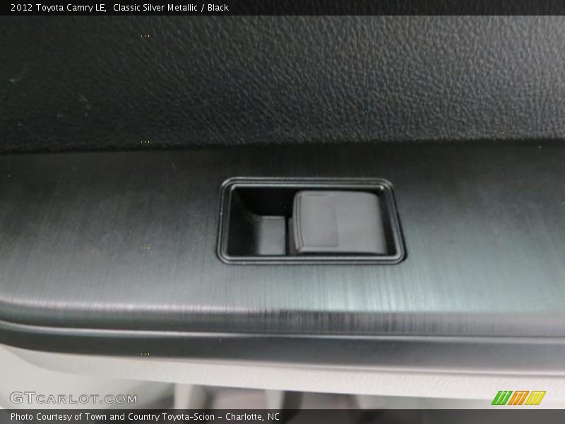 Classic Silver Metallic / Black 2012 Toyota Camry LE
