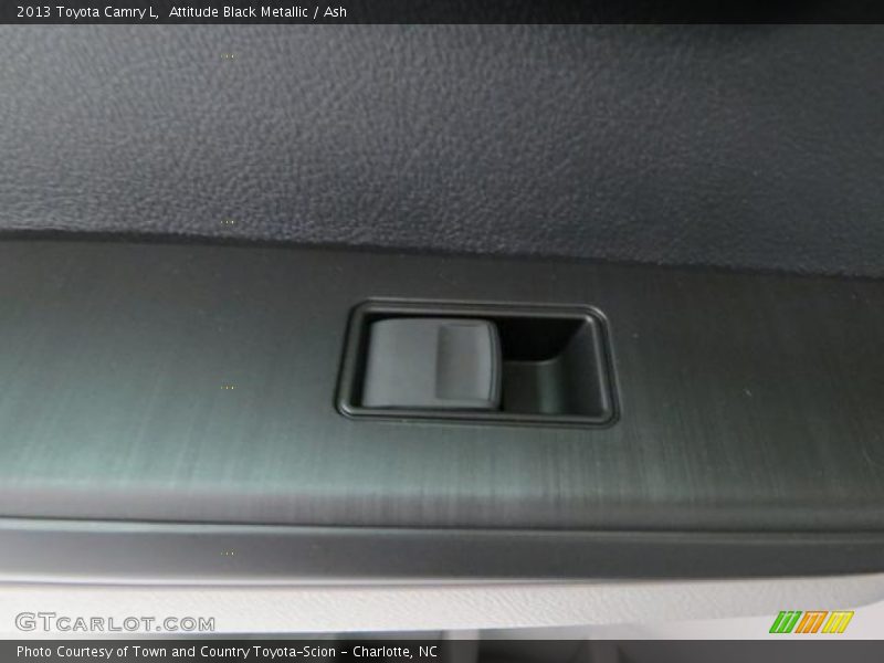 Attitude Black Metallic / Ash 2013 Toyota Camry L