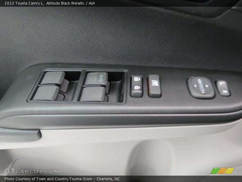 Attitude Black Metallic / Ash 2013 Toyota Camry L