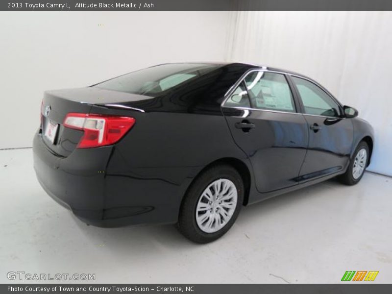 Attitude Black Metallic / Ash 2013 Toyota Camry L