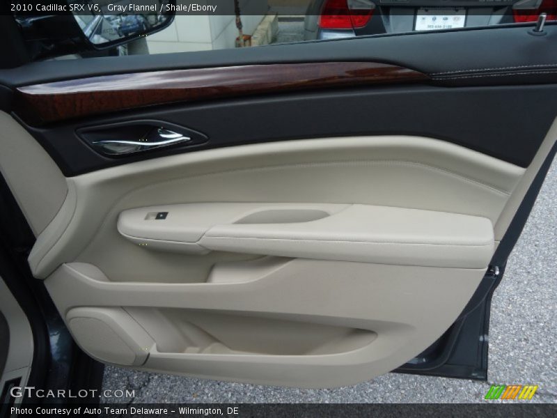 Gray Flannel / Shale/Ebony 2010 Cadillac SRX V6