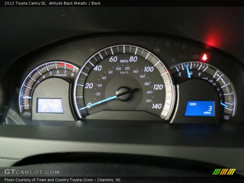 Attitude Black Metallic / Black 2013 Toyota Camry SE
