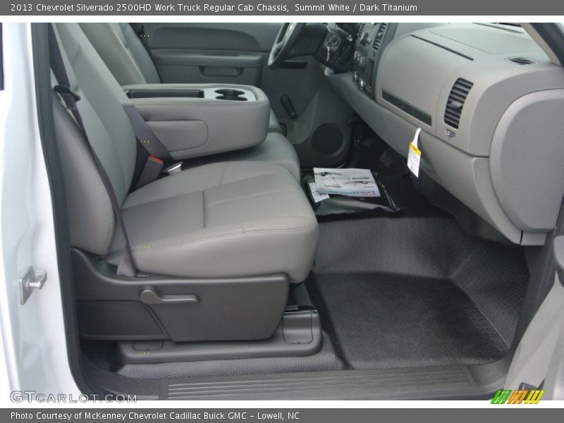 Summit White / Dark Titanium 2013 Chevrolet Silverado 2500HD Work Truck Regular Cab Chassis