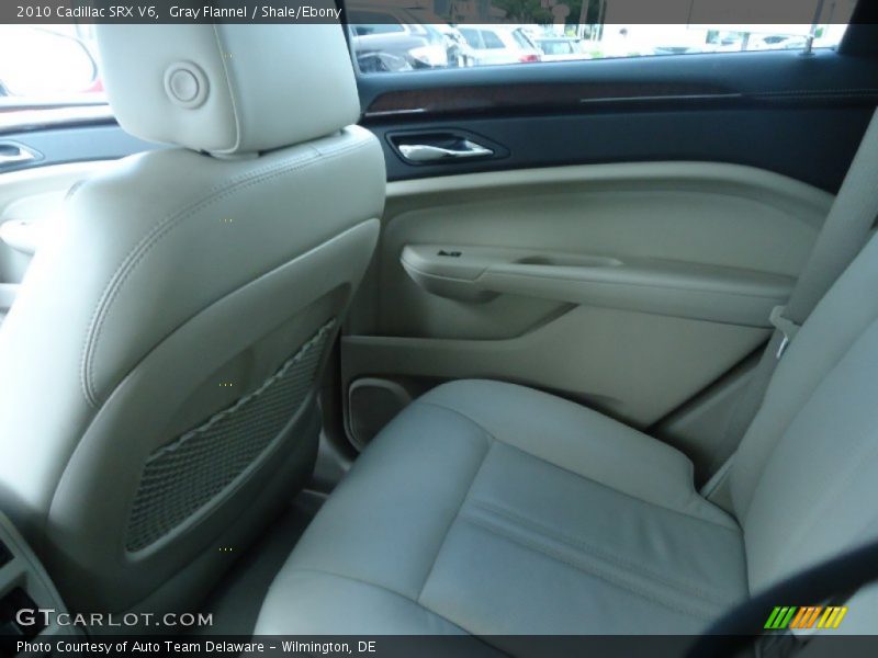 Gray Flannel / Shale/Ebony 2010 Cadillac SRX V6