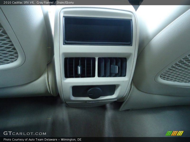 Gray Flannel / Shale/Ebony 2010 Cadillac SRX V6