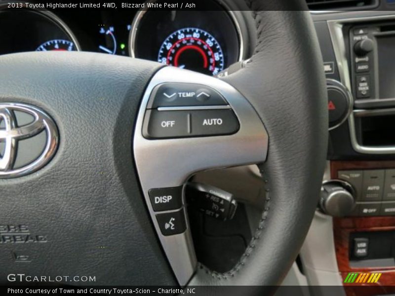 Blizzard White Pearl / Ash 2013 Toyota Highlander Limited 4WD