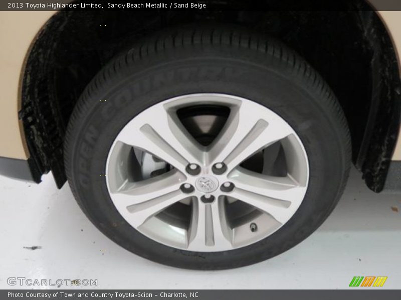  2013 Highlander Limited Wheel