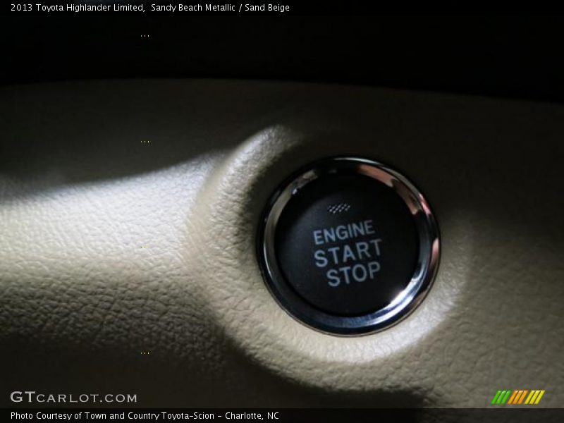 Sandy Beach Metallic / Sand Beige 2013 Toyota Highlander Limited