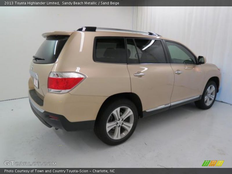 Sandy Beach Metallic / Sand Beige 2013 Toyota Highlander Limited