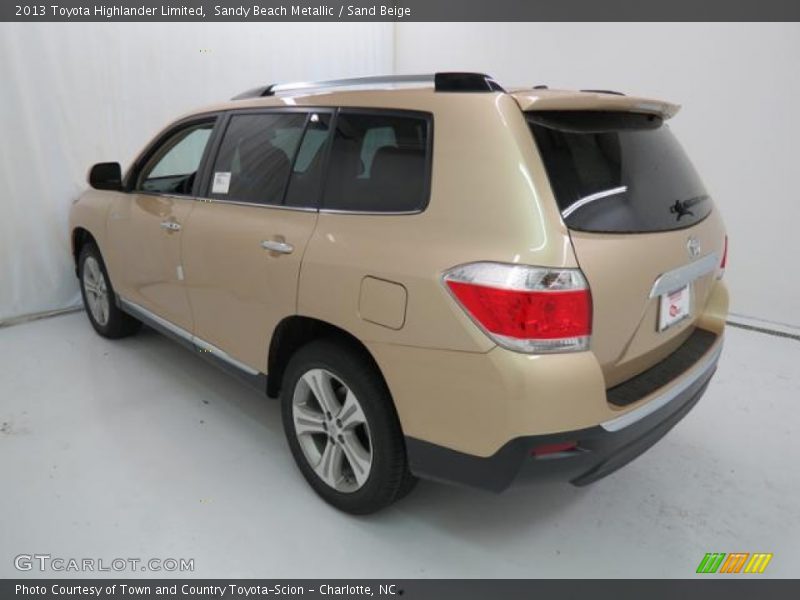 Sandy Beach Metallic / Sand Beige 2013 Toyota Highlander Limited