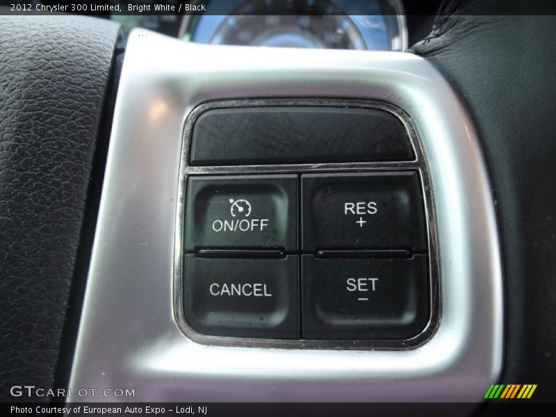 Bright White / Black 2012 Chrysler 300 Limited
