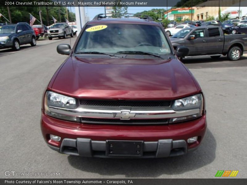Majestic Red Metallic / Medium Pewter 2004 Chevrolet TrailBlazer EXT LS 4x4