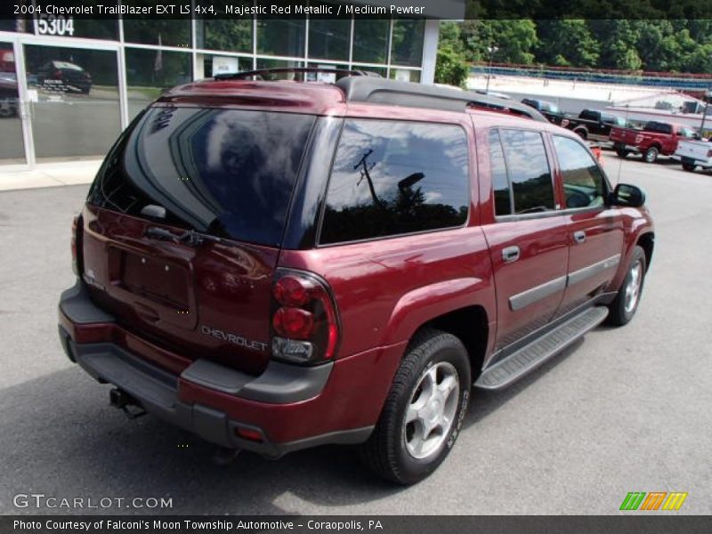 Majestic Red Metallic / Medium Pewter 2004 Chevrolet TrailBlazer EXT LS 4x4