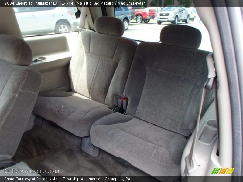 Majestic Red Metallic / Medium Pewter 2004 Chevrolet TrailBlazer EXT LS 4x4